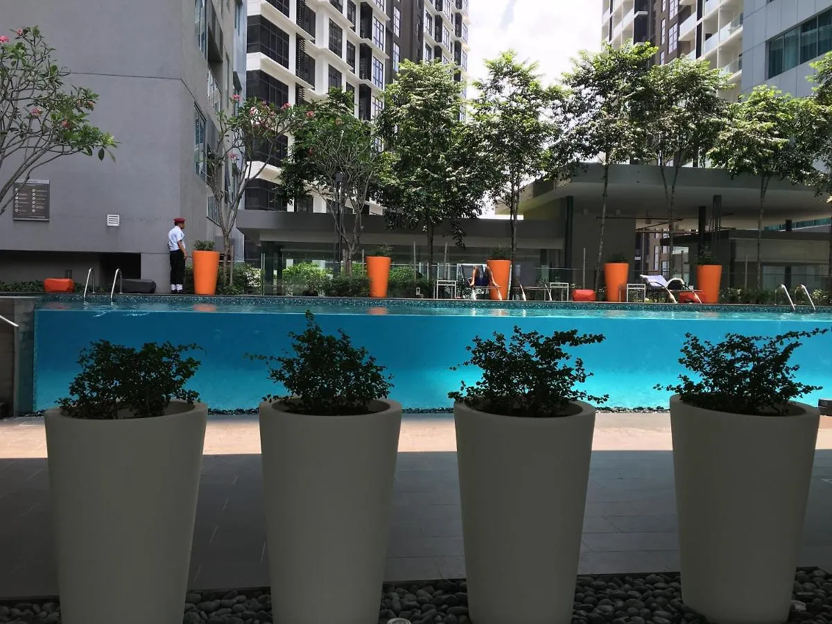 1001 Nights Mix Dorm Klcc Hostel Kuala Lumpur